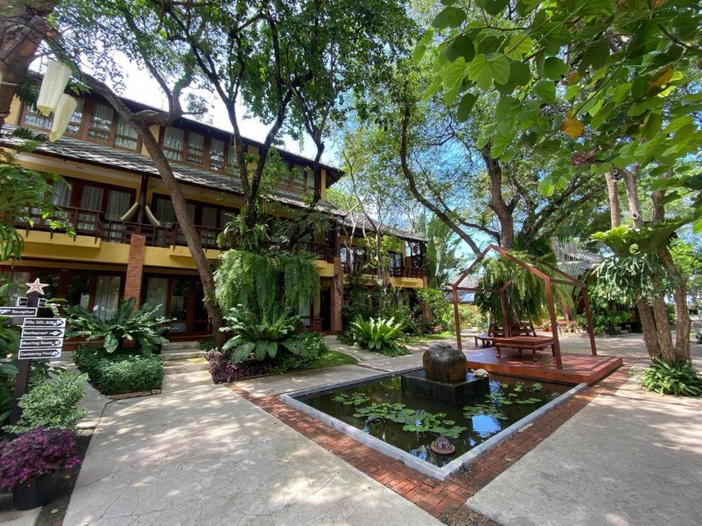 Baan Talay Dao Resort HHQ Extérieur photo