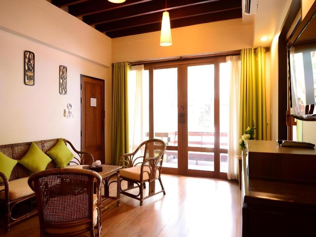 Baan Talay Dao Resort HHQ Extérieur photo